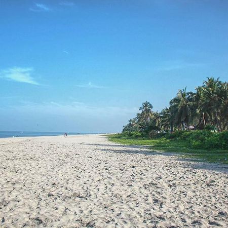 Sea Breeze Beach Home Alappuzha Exteriör bild